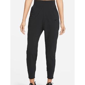 Nike Bliss Women's Training Pants